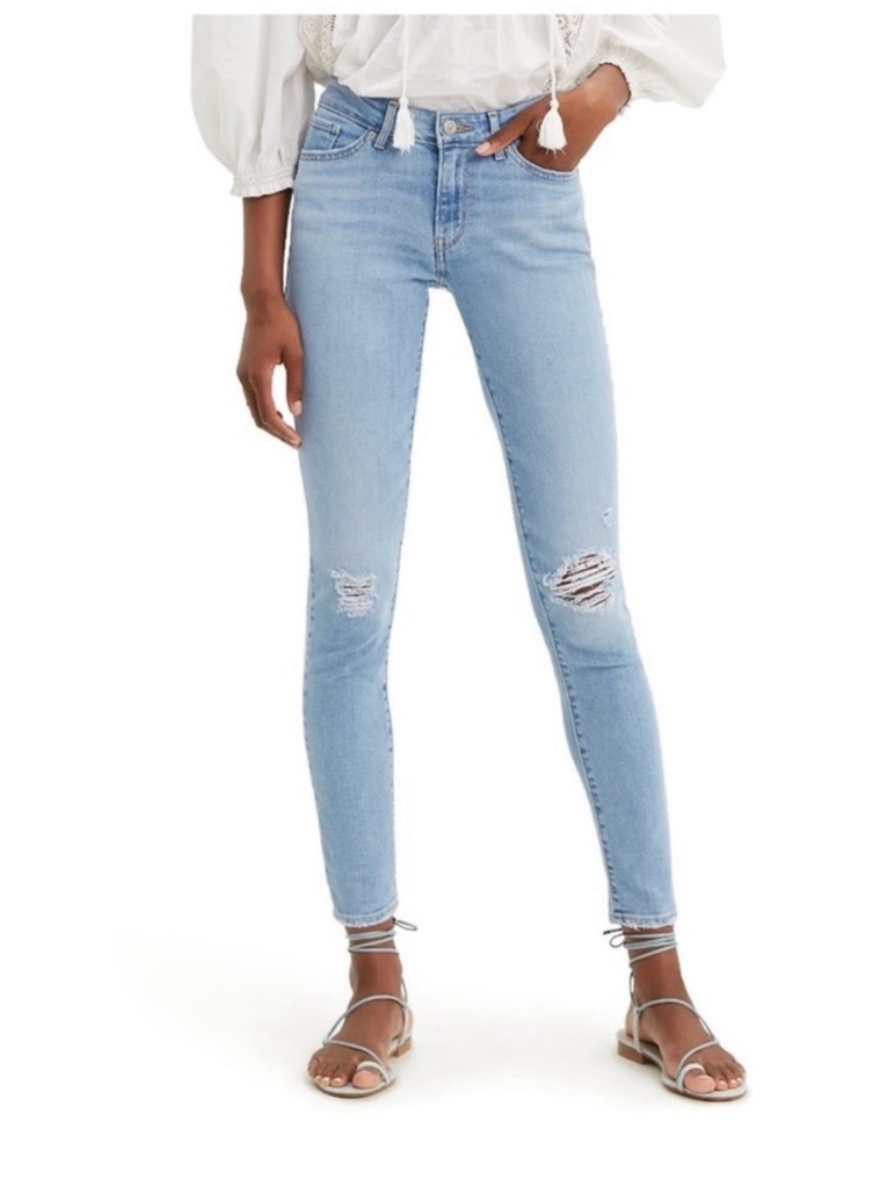 Like New Levi Strauss Distressed Light Blue Denim Skinny Jeans 27W